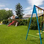Bed & Breakfast Admiral Family 4*