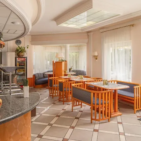 Admiral Family Bed & Breakfast Keszthely