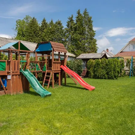 Bed & Breakfast Admiral Family Keszthely