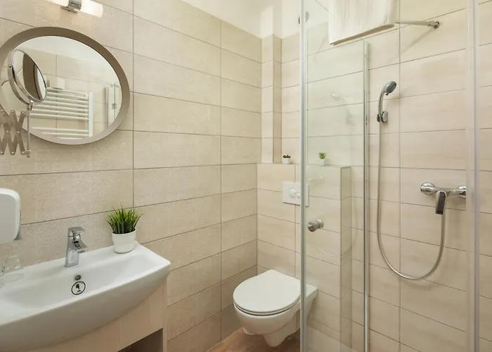 Bed & Breakfast Admiral Family Keszthely