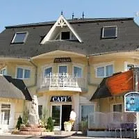 Bed & Breakfast Admiral Family