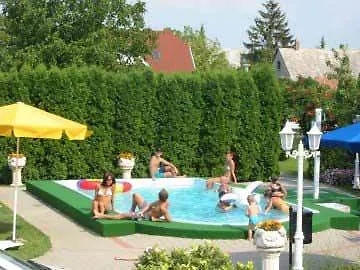 Admiral Family Bed & Breakfast